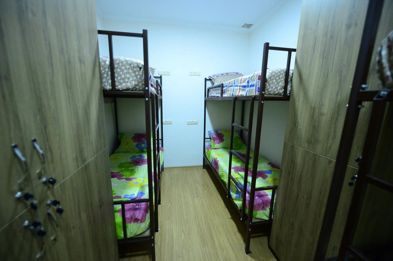 Hostel 17 Only For Men Тбилиси Экстерьер фото