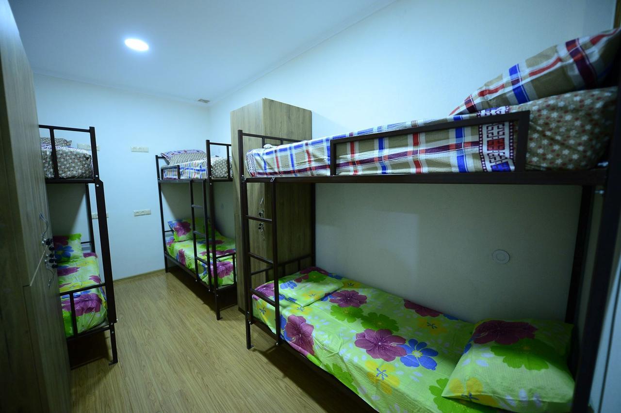 Hostel 17 Only For Men Тбилиси Экстерьер фото